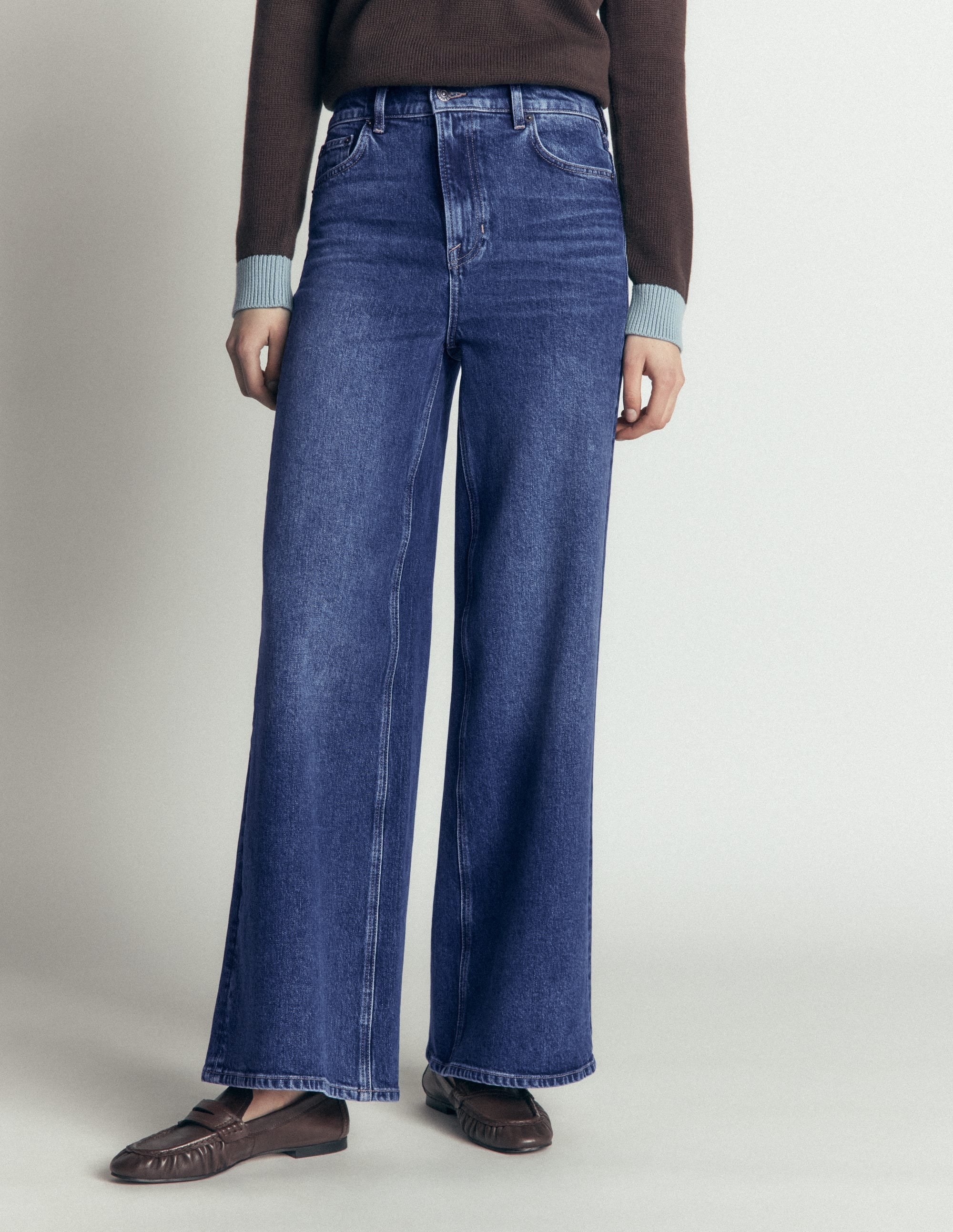 High Rise Wide Leg Jeans-Mid Vintage